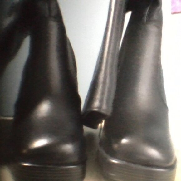 Sovanyou, Knee High Heel Platform Boots, size 37 - Picture 2 of 4